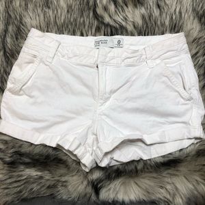 Whit low rise shorts